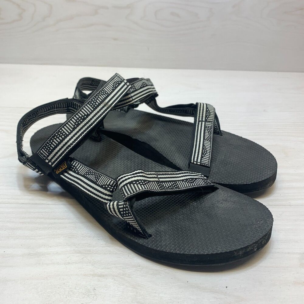 Teva Universal Sport Sandals Women's Size 11 Black Aztec Strappy Geometric Print